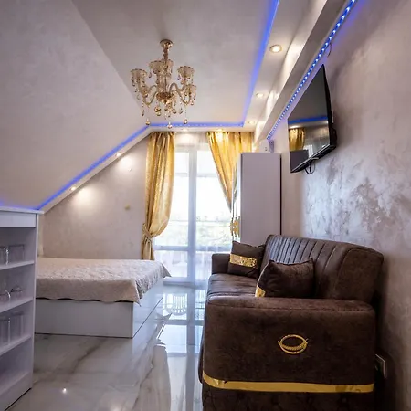 아파트 Ar Luxury 라브다