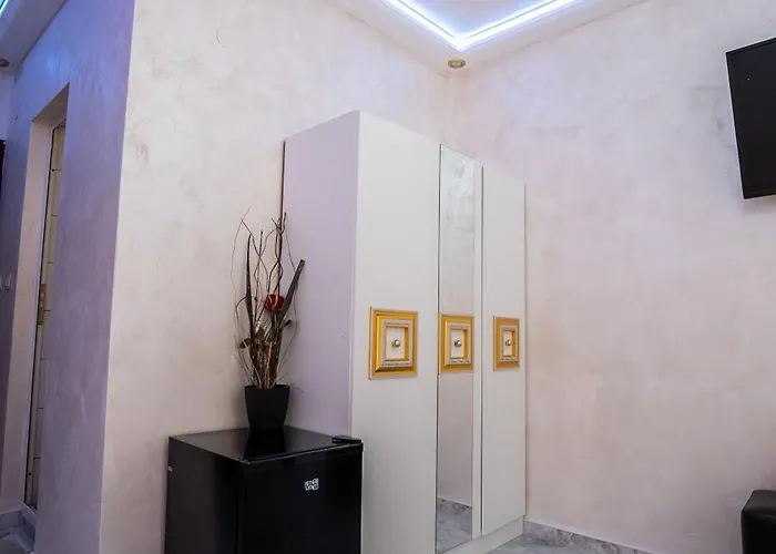 Ar Luxury Appartamento Ravda