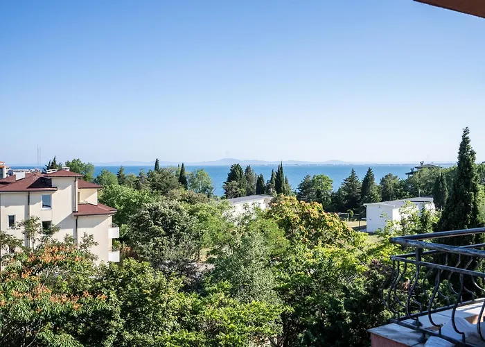 Ar Luxury Appartamento Ravda